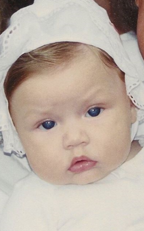 gigi-hadid-baby-1995