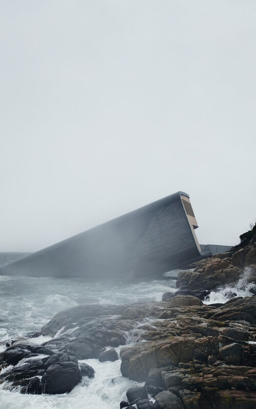 under-europe-first-underwater-restaurant