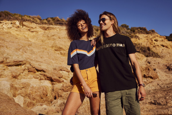 Op te slaan eerste deed het Superdry launches their newest sustainable summer collection