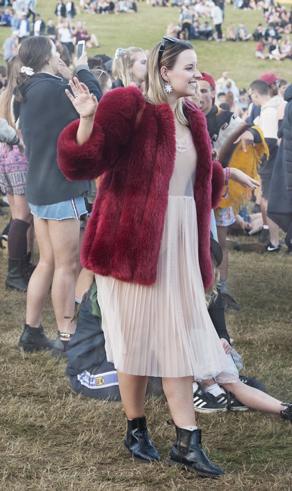 ku171230FallsFestival4846