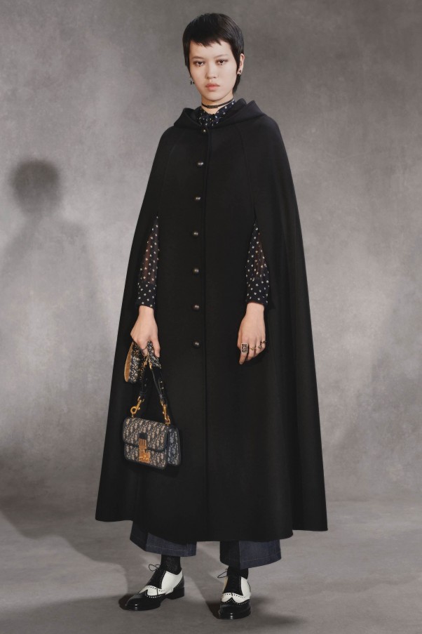 Dior blurs gender lines with Pre Fall 2018 collection Remix Magazine
