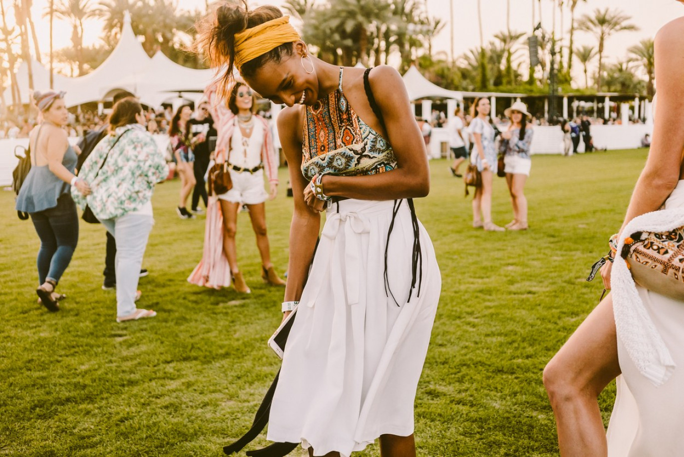 2 Messy top knot with a bright turban