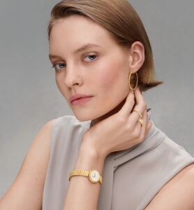 van cleef and arpels perlee collection thumbnail