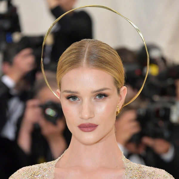 rosie-huntington-whiteley-met-gala-2018-best-beauty-looks