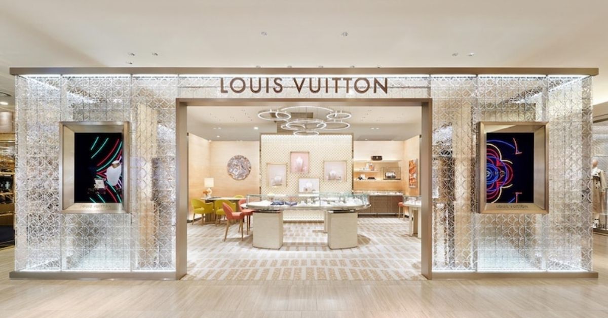 Fashion  Louis Vuitton, Luxury Fashion House, French Heritage